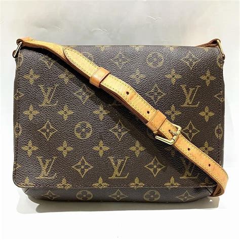 louis vuitton m51257|louis vuitton pochette price.